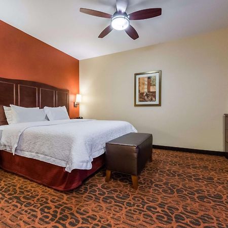 Hampton Inn & Suites Boulder North Екстериор снимка