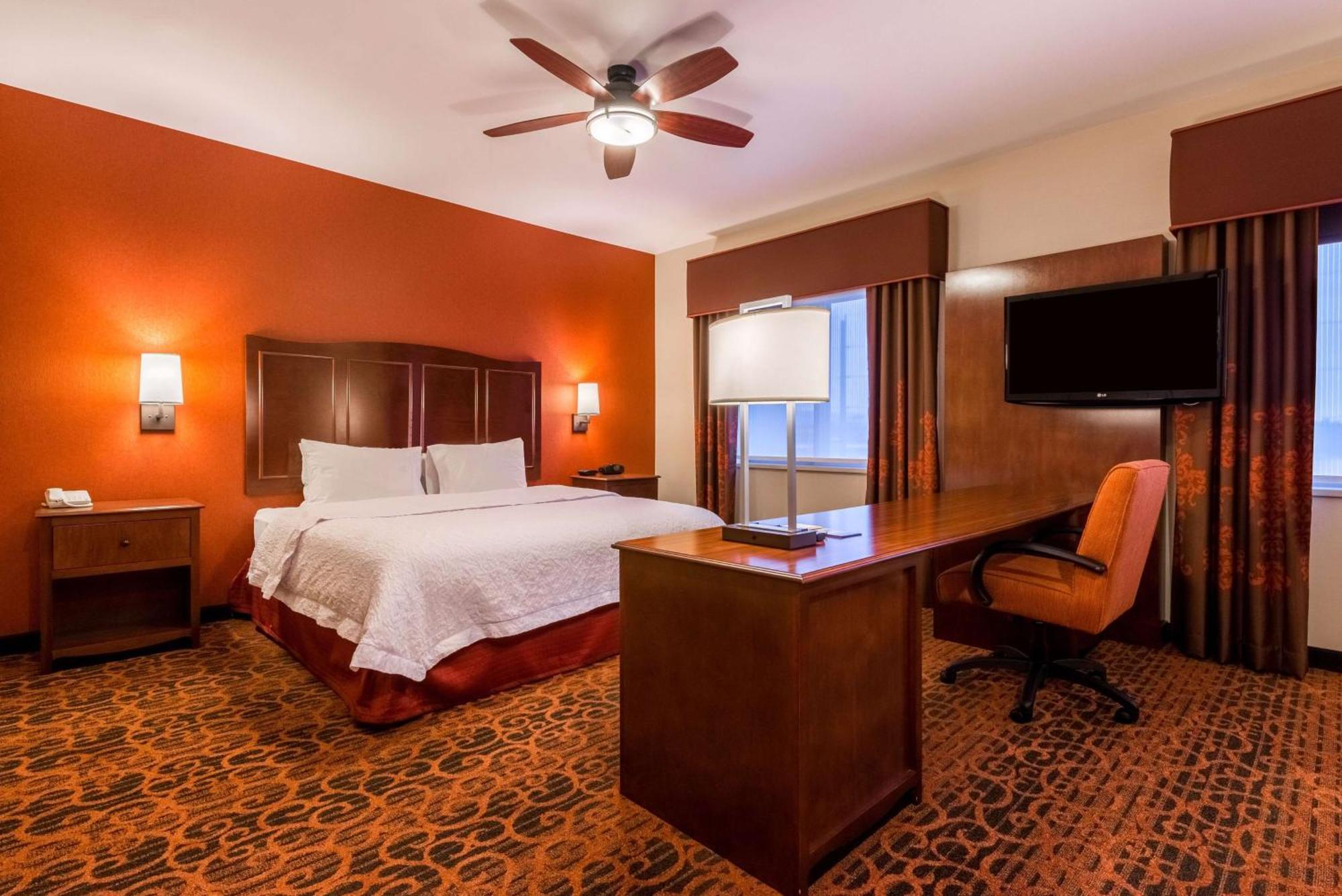 Hampton Inn & Suites Boulder North Екстериор снимка