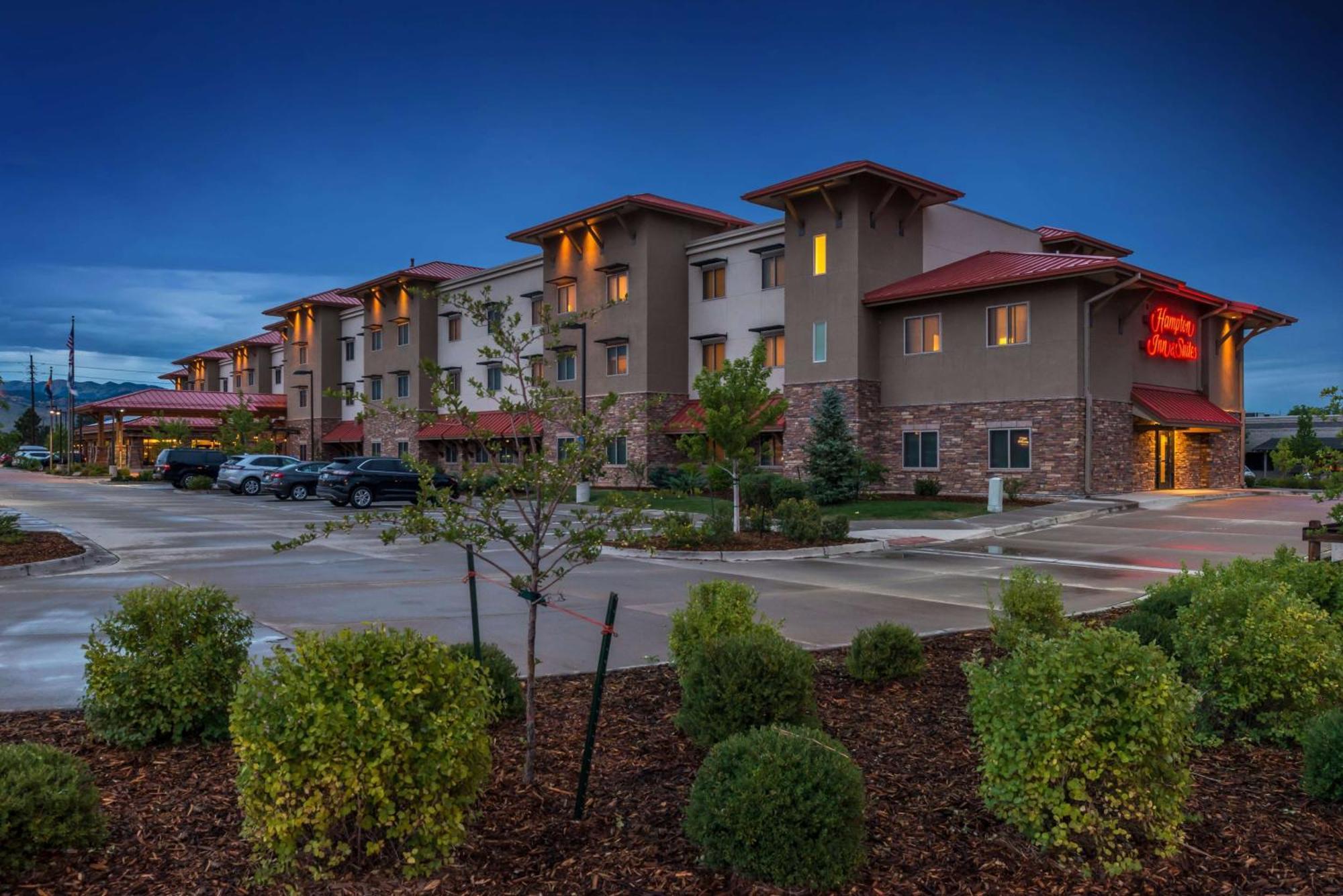 Hampton Inn & Suites Boulder North Екстериор снимка
