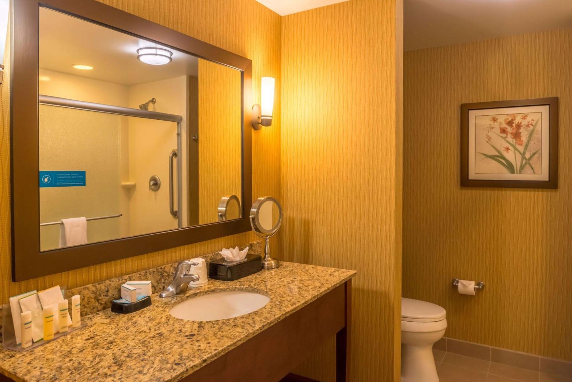 Hampton Inn & Suites Boulder North Екстериор снимка